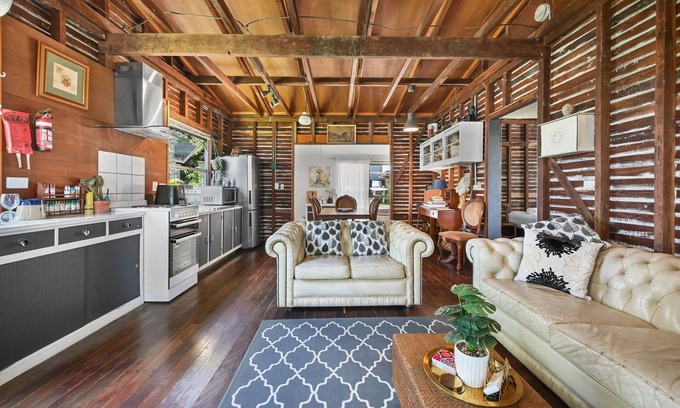 Seventeen Seventy House | Ocean Haze - Prime Beachfront Getaway!