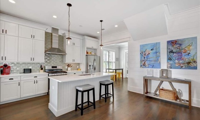 Jekyll Island House | Ocean Oaks 19: Pet-Friendly Retreat with Ocean Views
