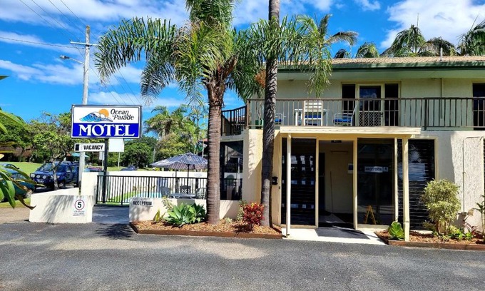 Coffs Harbour Hotel | Ocean Parade Motel: Cozy Oceanfront Stay with Pool Access