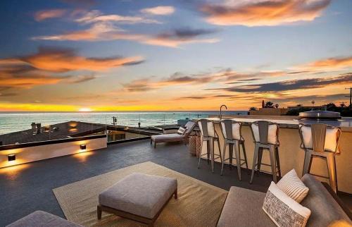 La Jolla House | Ocean Pearl: Family-Friendly Retreat with Ocean Views