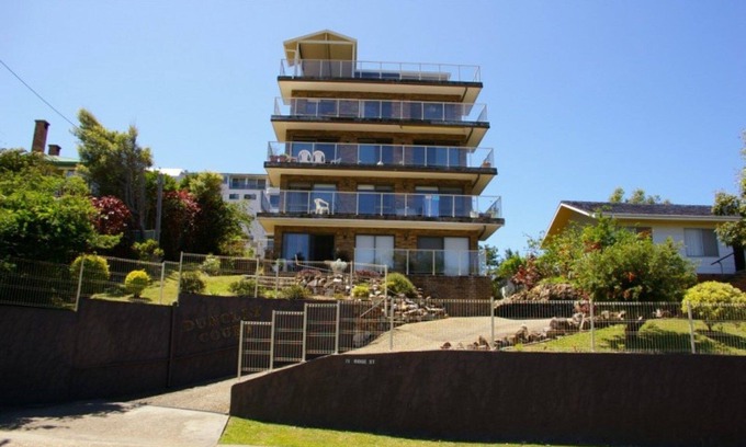 Nambucca Heads Apartment | Discover Ocean Retreat: Breathtaking Views Await You