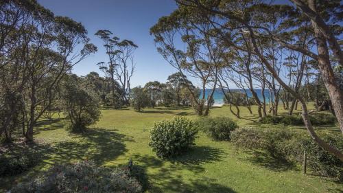 Bawley Point House | Relaxing Oceanfront Retreat at Bawley Beach