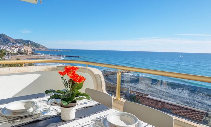 Sitges Town Center Apartment | Ocean Skyline Penthouse with Private Pool & Spa Experience