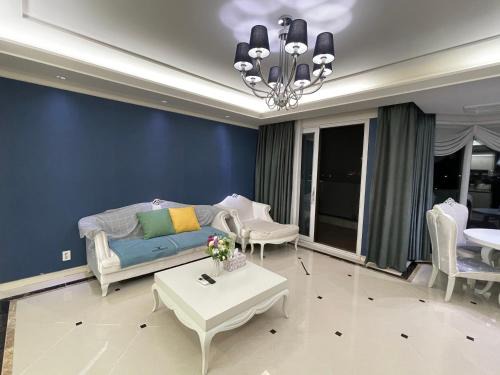 Seongsan Apartment | Family-Friendly Retreat at Ocean Star Resorts - Seopjikoji