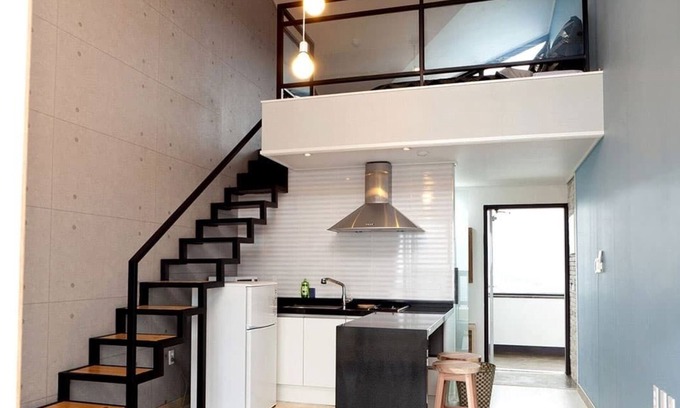 Gangjeong-dong House | Budget-Friendly Ocean Tree: Pool, Breakfast & Family Fun