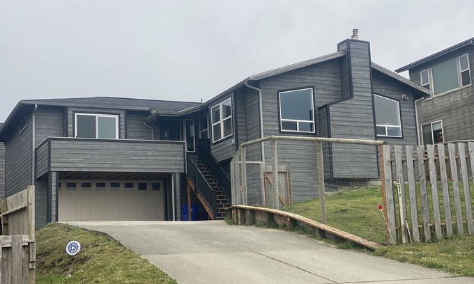 Bandon House | Ocean View Retreat: Pet Friendly with Private Fenced Yard