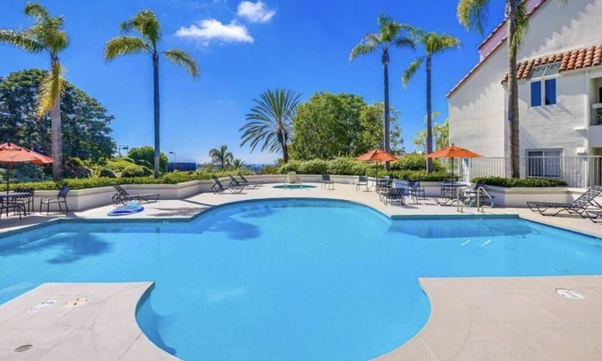 Laguna Niguel House | Ocean View Townhome: Family-Friendly with Beach Gear & Bikes
