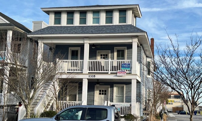 North End House | Ocean View Retreat: 9 Beds, Pool & Steps to Boardwalk