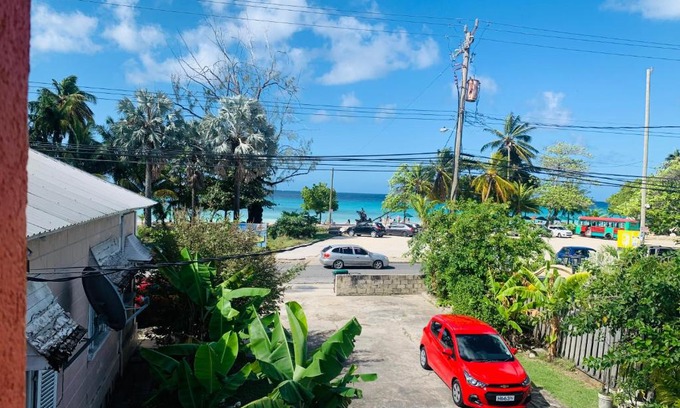 Rockley Apartment | Ocean View Apartments: Pet-Friendly Retreat by the Sea