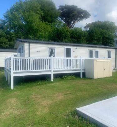 Bucks Cross Apartment | Ocean View At Glade: 10/10 Rated Beachfront Escape