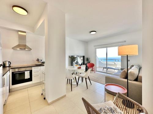 Bajamar Apartment | Ocean View Bajamar: Family-Friendly Oceanfront Escape