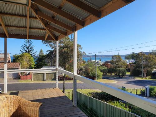 Long Beach House | Ocean View Bure: Guest Rated 10/10, Pet & Child Friendly