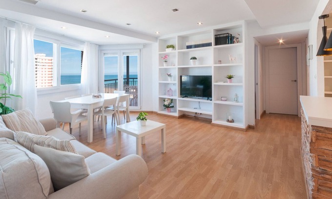 Grau i Platja Apartment | Beachfront Condo with Ocean View & Free WIFI, Rated 10/10