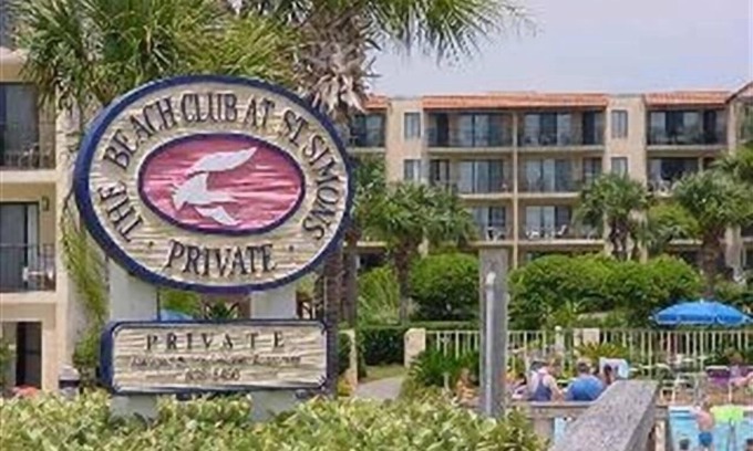 Saint Simons Island Condo | Top Floor Ocean View Condo with Amazing Amenities