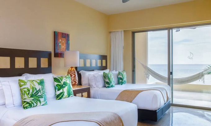South Shore Hotel Area Hotel | Ocean-View Deluxe Room w/ Private Terrace & Hammock – Puerto Vallarta