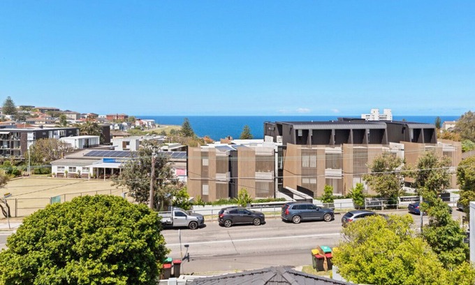 Vaucluse House | Ocean View Designer Home in Vaucluse