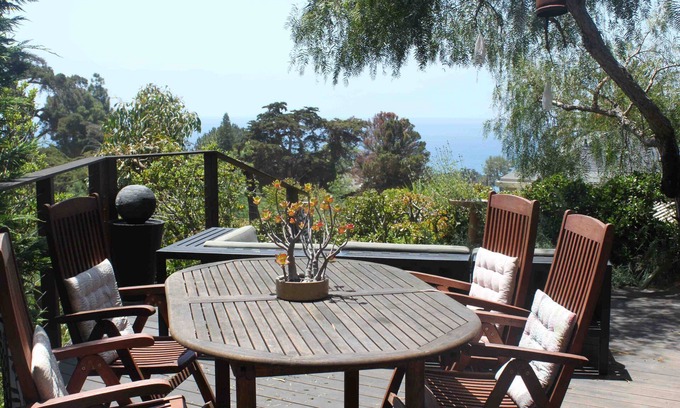 Del Mar House | Oceanfront 2-Bedroom Bungalow in Olde Del Mar - Guest Rated 9.8