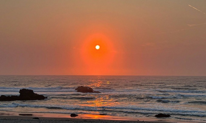 Fort Bragg Hotel | Seaside Serenity at Ocean View Lodge with Family Amenities
