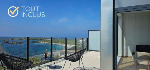 Porspoder Apartment | Ocean View Retreat - Stylish T3 with Breathtaking Sea Views