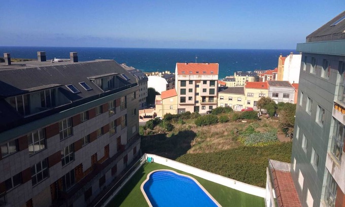 Malpica de Bergantinos Apartment | Scenic Ocean View at Malpica with Family-Friendly Amenities