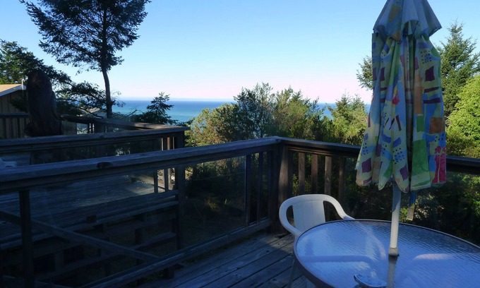 Shelter Cove House | Oceanfront Escape at Shelter Cove - Guest Rated 9.4