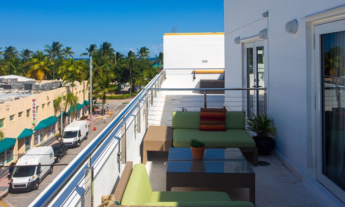 South Beach Condo | Stunning Ocean View Penthouse Steps from South Beach