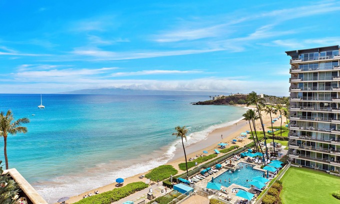 Kaanapali Condo | Relaxing Oceanfront Escape at The Whaler Resort, Unit 865
