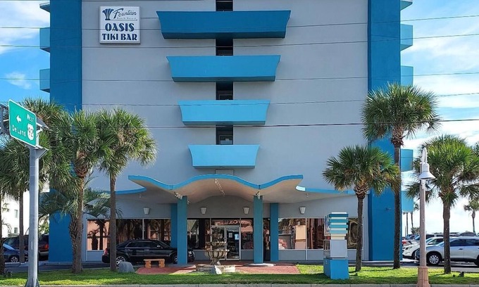 Daytona Beach Resort | Ocean View Suite with Full Kitchen & Spa Amenities Await