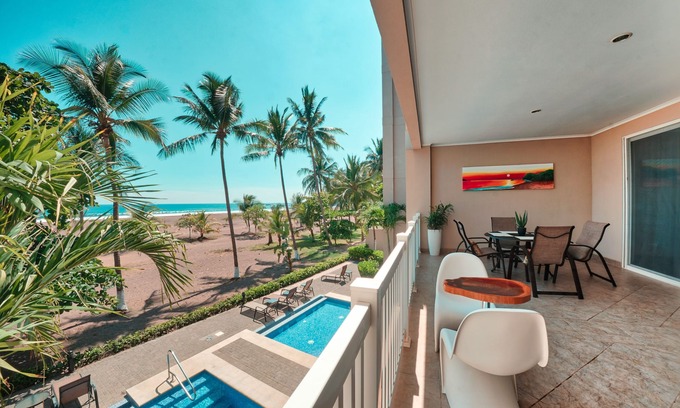 Barrio Los Villalobos Condo | Exceptional Stay at The Palms Ocean Club Resort