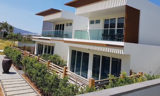 Cam Lam Resort | Ocean View Two-bedroom Villa on Second Floor