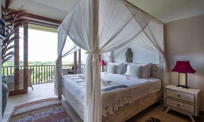 Tegal Mengkeb House | Ocean View Villa B3: Relaxing 2 Bedroom Getaway