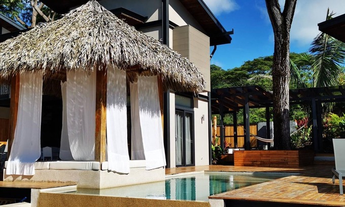 Carmen Villa | Ocean View Villa Best Location in Santa Teresa
