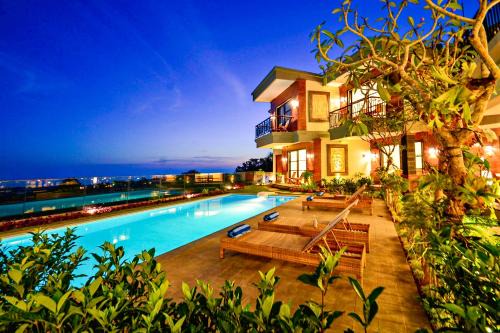 Pecatu House | Cozy Guest Houses in Uluwatu with Oceanfront Pools