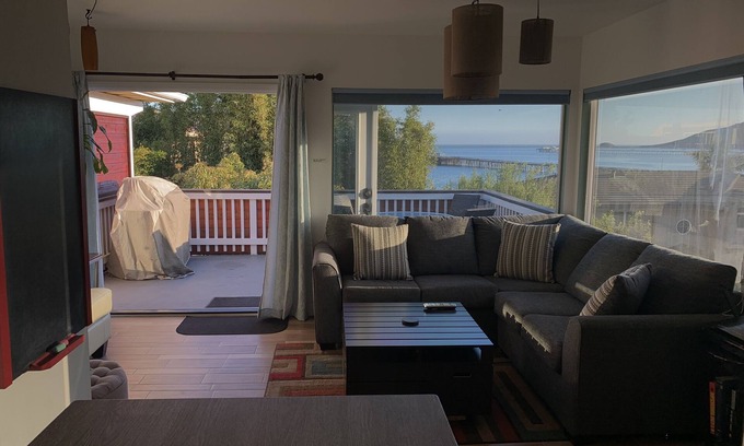 Avila Beach Apartment | Beach Flat with Ocean Views - 9.6/10 Guest Rated Bliss
