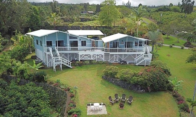 Papa Cottage | Unforgettable Ocean Views from a Cozy Organic Farm Cottage