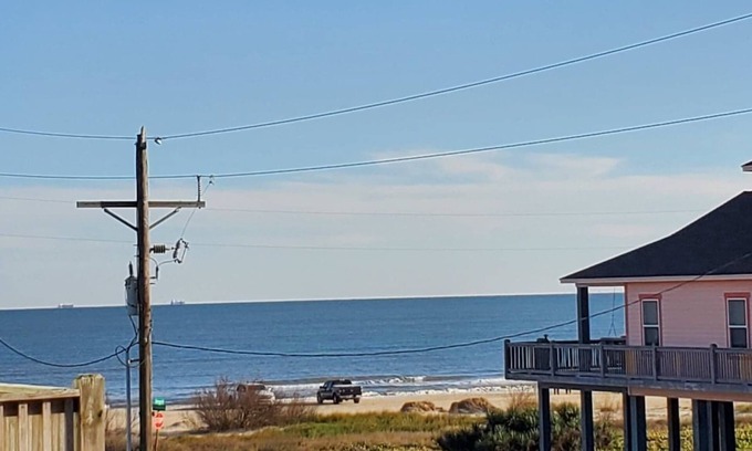 Crystal Beach House | Beachside Retreat with Ocean Views and Family-Friendly Amenities