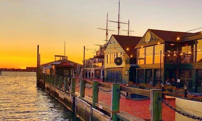 Easton's Point House | Experience Ocean Views with Hot Tub & Movie Theater Access