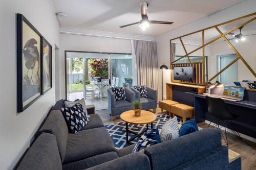 Umhlanga Apartment | Relax at Ocean Villa: 4-Star Oceanfront Retreat with Pool