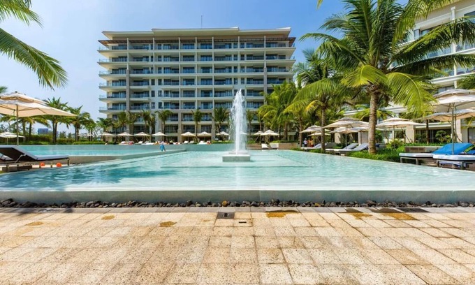 Ngu Hanh Son Apartment | Ocean Villas: Inviting 2BR Apartment with Pool View