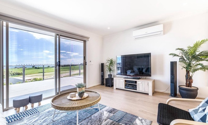 Lakes Entrance House | Ocean View Getaway with Spacious Backyard & Family Amenities