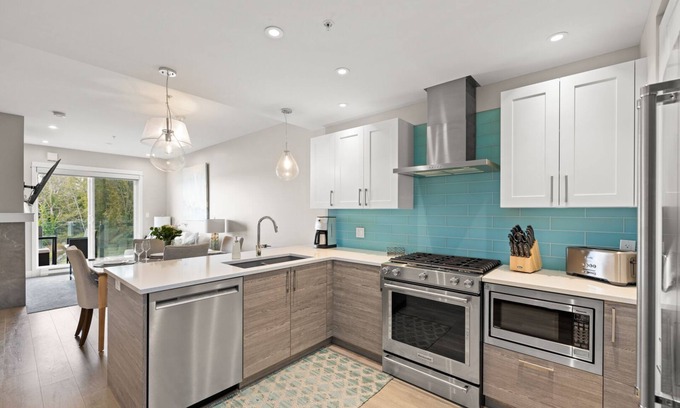 Sooke Condo | Relax at Ocean Vista Residences with Full Kitchen Amenities