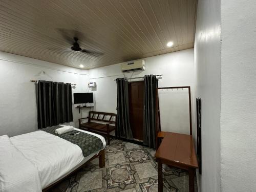 Baga House | Ocean Way Guest House: Family-Friendly Oceanfront Retreat