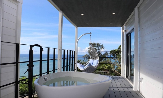 Okinawa Hotel | Ocean View Room in Nanjo, Okinawa with Pool & Breakfast
