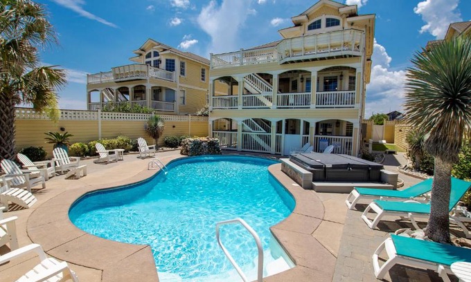 Kill Devil Hills House | Luxury KD2 Grande Luxxe: Oceanfront Retreat with Pool & Theater