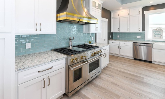 Murrells Inlet House | Oceanfront 14 BR Beach House with Private Heated Pool