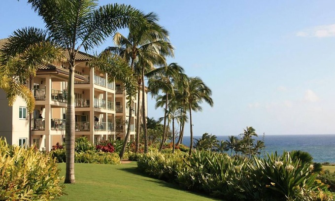 Lihue Resort | Oceanfront 2 Bedroom Marriott's Kauai Lagoons with Spa Access