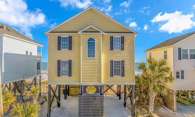 Garden City House | Oceanfront 6-Bedroom Retreat with Heated Pool at Garden City