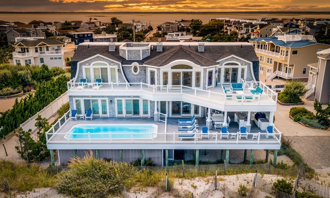 North Beach House | Oceanfront Home with 6 Ensuite Bedrooms & Heated Pool