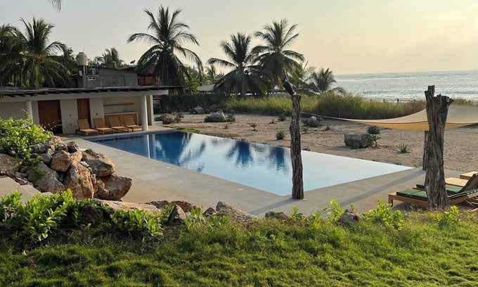 Saladita Villa | Oceanfront Casa Sonna Mango Suite- 2BDR Designer Villa in La Saladita, Mexico