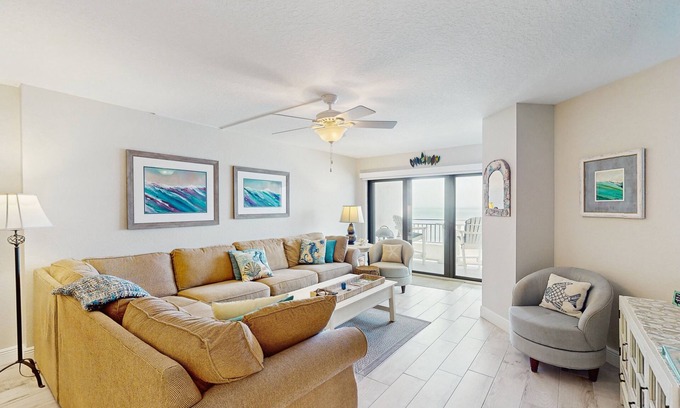 New Smyrna Beach Condo | Oceanfront condo w/access to the beach, shared outdoor pool & private balcony